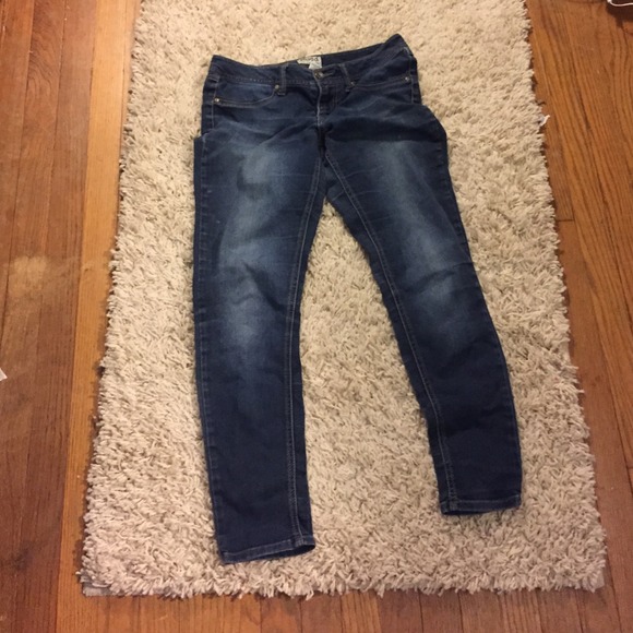 Mudd skinny jeggings