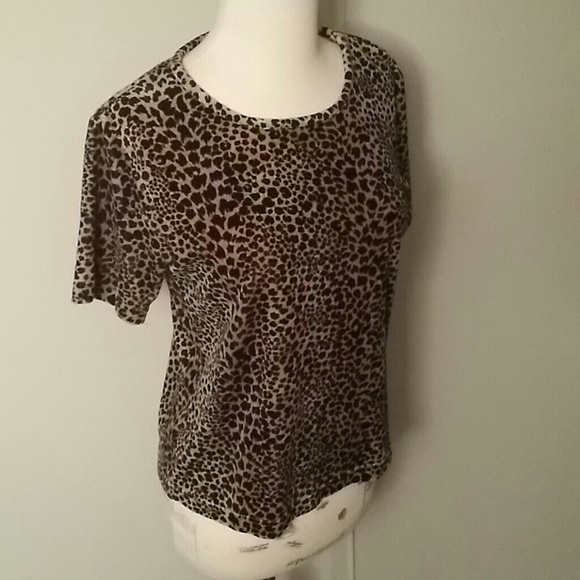 Liz Claiborne leopard print top S