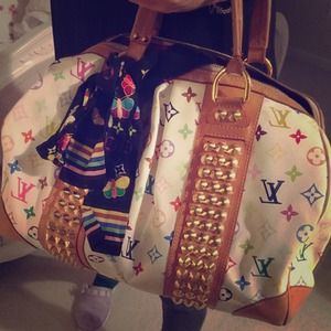 SOLD✨✨✨✨⭐️⭐️⭐️⭐️Louis Vuitton bag