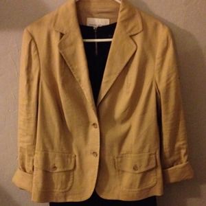 Beige Banana Republic blazer
