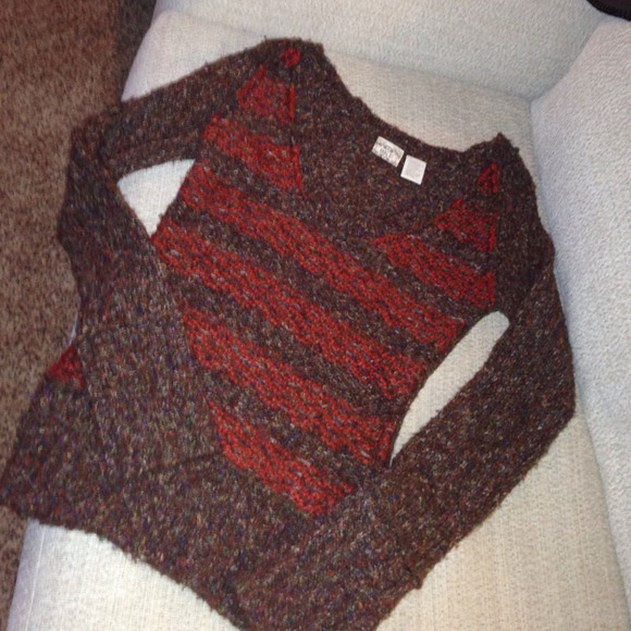 BKE sweater