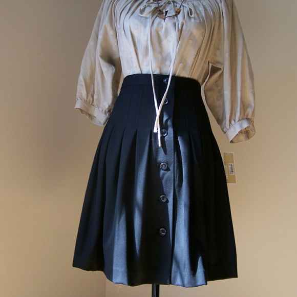 SOLD - Picture 2 of 4