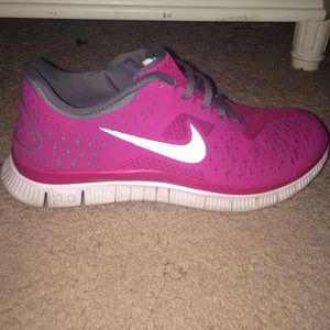 Nike Free Runs