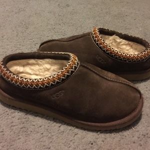 Ugg Tasman slippers