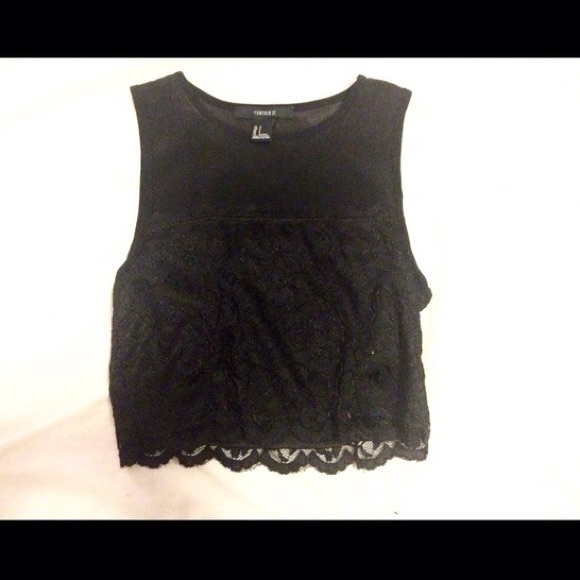 Black crop top Forever 21 size small