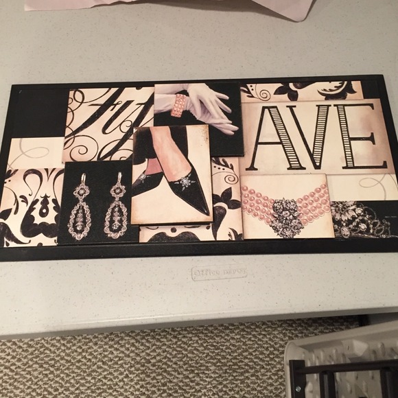 Wall decor-Fifth ave picture