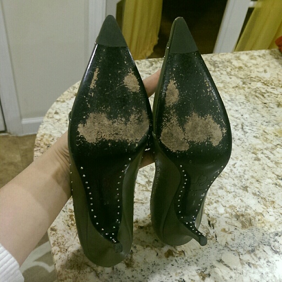 XXXX SOLD XXXX Dior olive green studded pumps - Picture 3 of 3