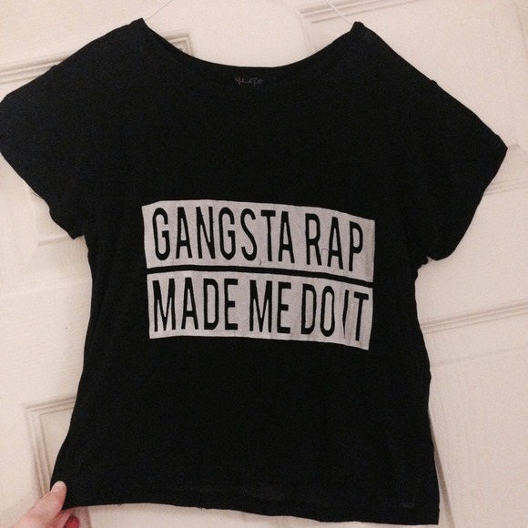 Brandy Melville - GANGSTA RAP MADE ME DO IT tee