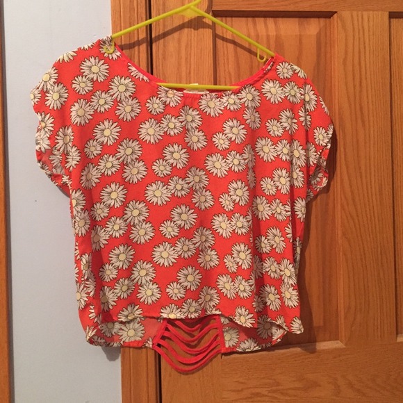 Flowery spring shirt :)