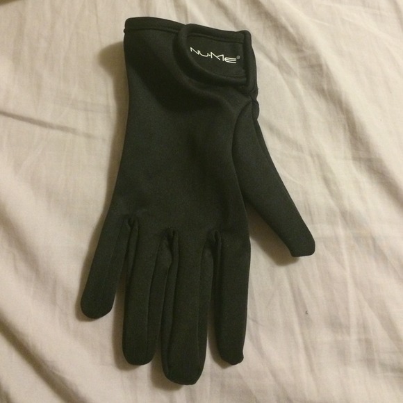 Heat resistant glove