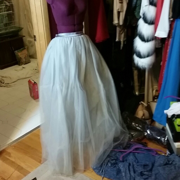 Sex and the City Tulle Floor Length Skirt - Picture 3 of 4
