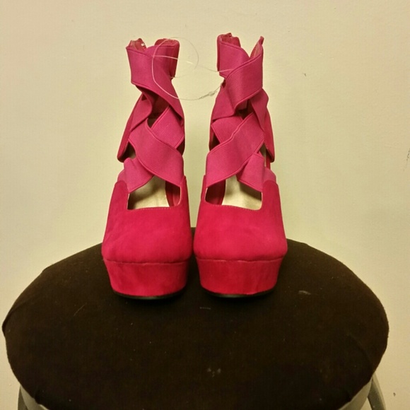 Hot pink wedge shoes