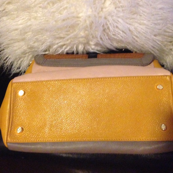 💢SOLD💢Tory  Burch 797 Multi Color! - Picture 4 of 4