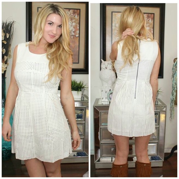 ⚡️LAST ONE⚡️ 🆕 Faux Leather Dress in Ivory!