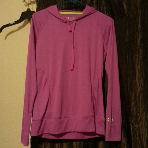 Under armour pull over!