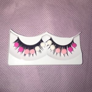 Cute pink gradation Pom Pom false lashes