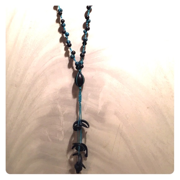 Blue necklace - Picture 1 of 3