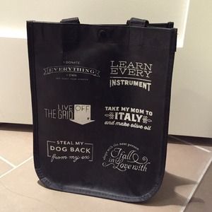 Lululemon tote bag
