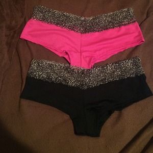 Pink and black cheetah print cheekers