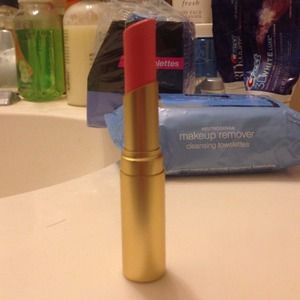 too faced lipstick in marshmallow bunny