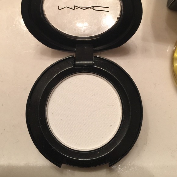 Eyeshadow