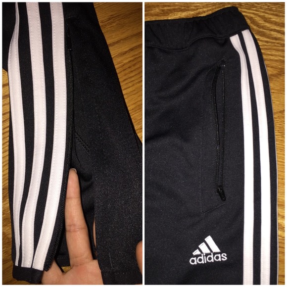 ❌SOLD❌ Adidas Soccer Pants - Picture 2 of 4