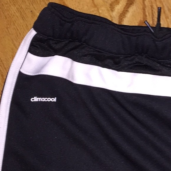 ❌SOLD❌ Adidas Soccer Pants - Picture 3 of 4