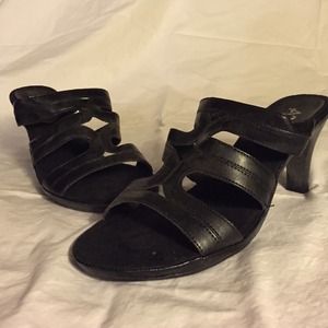 aerosoles black sandals