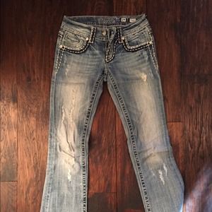 Size 24 light wash Miss Me's!