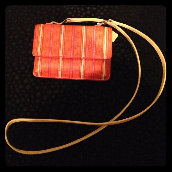 Coach Swing Pack