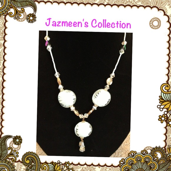 White necklace