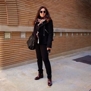 Zara Jackets & Coats - Zara coat Zara Jackets & Coats - Zara coat