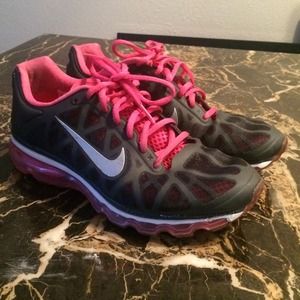 Women's Nike Air Max