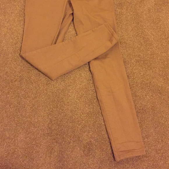 NWOT Old Navy Camel Skinny Jeans - Picture 2 of 2