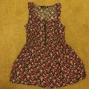 Forever 21 floral zip up tunic / dress