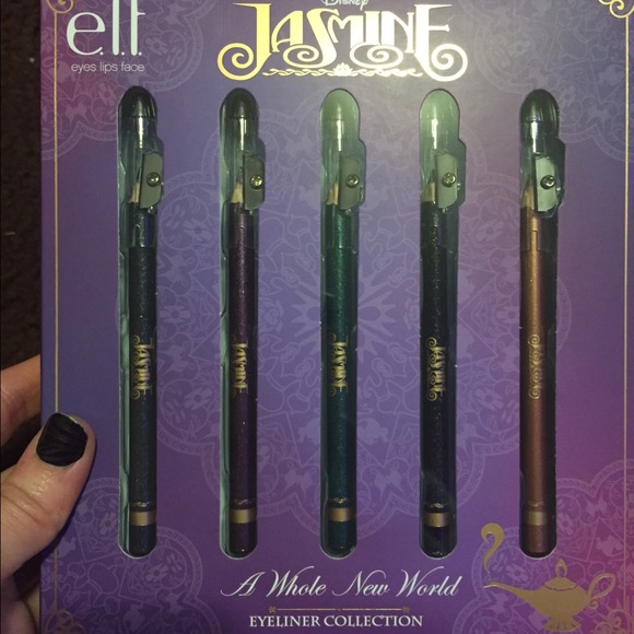 Disney Princess Jasmine Makeup Palette - Picture 2 of 4