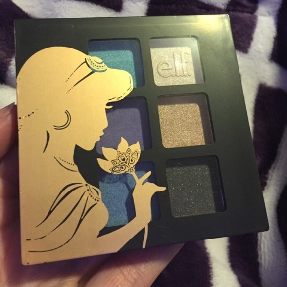 Disney Princess Jasmine Makeup Palette - Picture 1 of 4