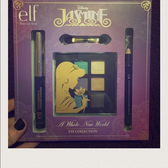 Disney Princess Jasmine Makeup Palette - Picture 3 of 4