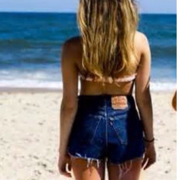 Levi's Denim - Levi's high waist shorts