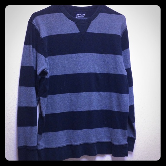 Old navy sweater