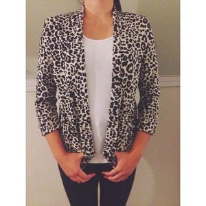 H&M Leopard Blazer