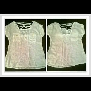 SMALL SHORT SLEEVED SHIRT WITH OPEN BACK - EDGE