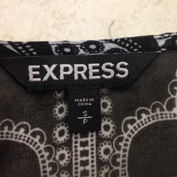 Express blouse - Picture 2 of 4