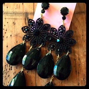 Tarina Tarantino Lucite Flower Chandelier Earrings