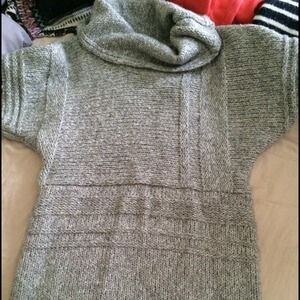 Kenneth Cole Sweater