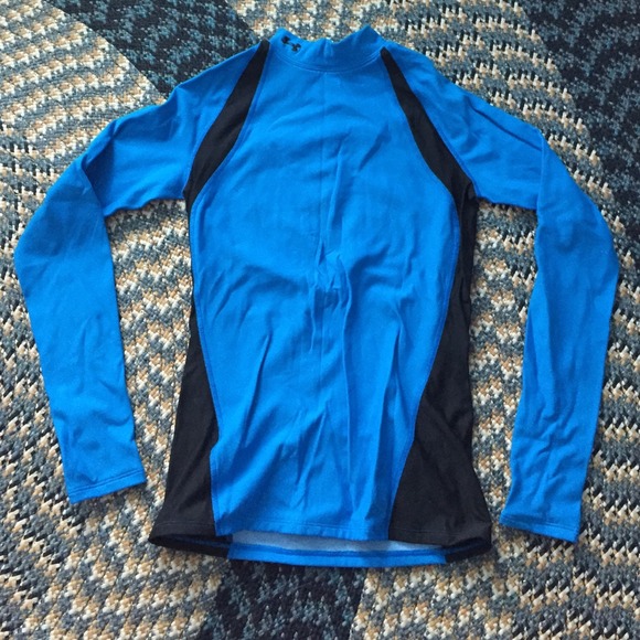 Under armour workout shirt