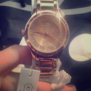 Rose Gold Coach Watch Brand New!! Reduced 💲💲