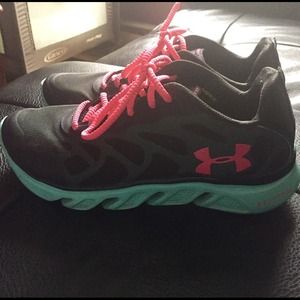 UA shoes