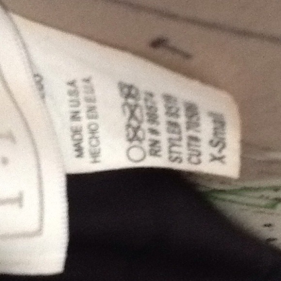 Black bubble semi-formal dress - Picture 2 of 3