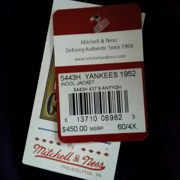 🥳 🍾 Host Pick 🎉 🎈Mitchell & Ness Yankee Jacket - Picture 4 of 4